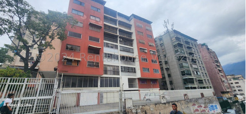 Apartamento En Venta En El Llanito Piso 2 / Hairol Gutierrez