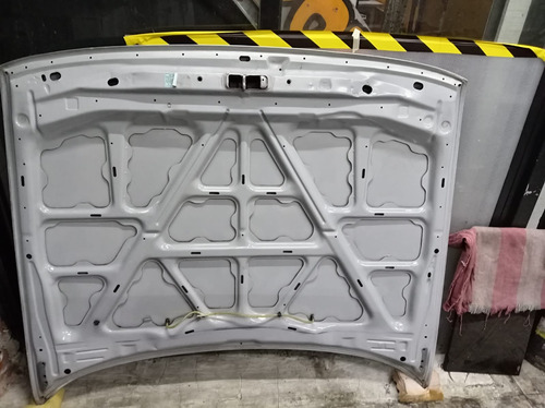 Cofre Original Tsuru 3 Gris (Usado)