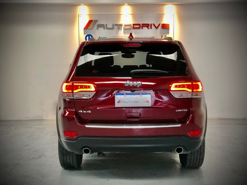 Imagen 6 de 15 de Jeep Grand Cherokee Limited 2018 Autodrive
