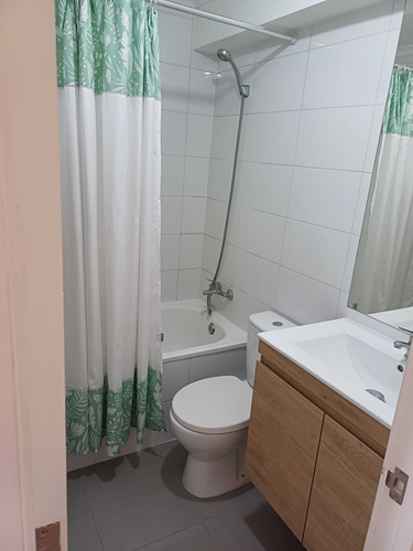 Arriendo Depto Incluye Ggcc (104279)