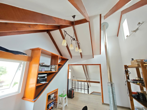 Broker Bosques 5d-5b-sala Estar- Piscina - Patio