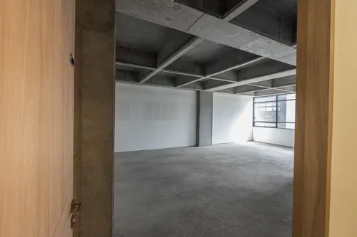 Oficina En Arriendo/venta En Chico Norte. Cod A1105032