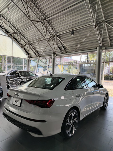 Audi A3 1.4 Sedán 35tfsi Select At Dsg