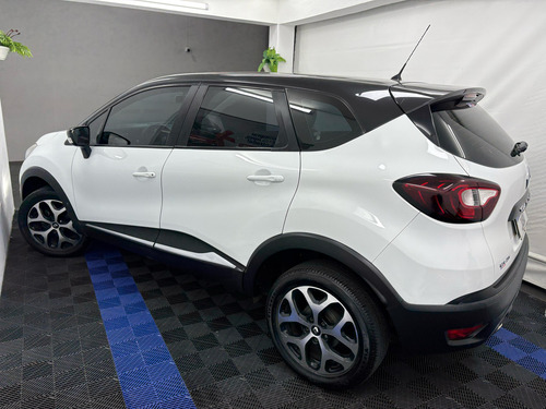 Renault Captur CAPTUR LIFE 1.6 16V FLEX 5P AUT.