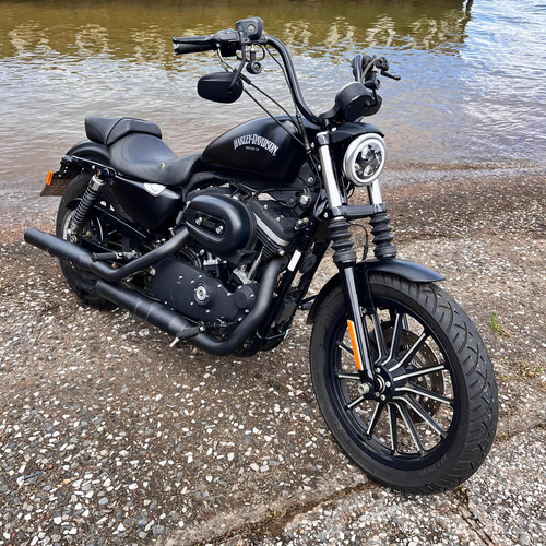 Harley Davidson Xl 883 N Iron