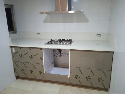 Imagen 2 de 5 de Topes De Granito Cuarzo(silestone) Y Mármol Para Cocinas Y B