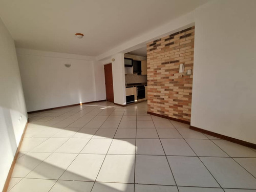 Imagen 8 de 14 de Se Vende Apartamento En Res Papiros Mañongo Foa-2007 Jean