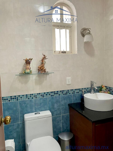 Casa En Venta En Arcos De Guadalupe Zapopan