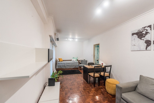 Imagen 10 de 22 de Mono Amb En Venta Colegiales Con Patio. Apto Prof