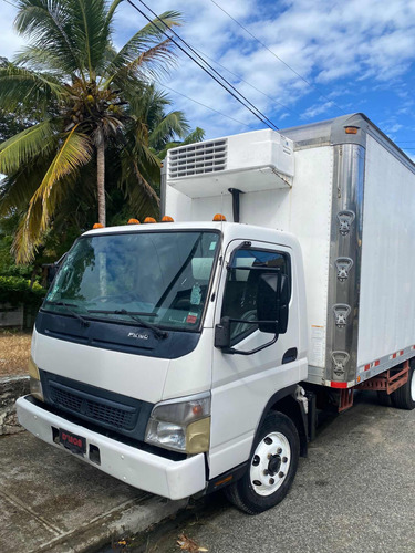 Camión Mitsubishi Fuso, Fe180 Con Refrigerador Thermoking