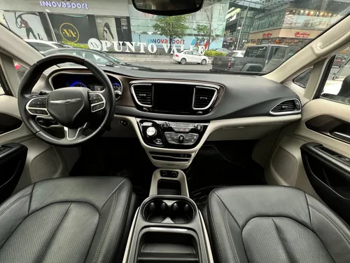 Chrysler Pacifica Limited 2018
