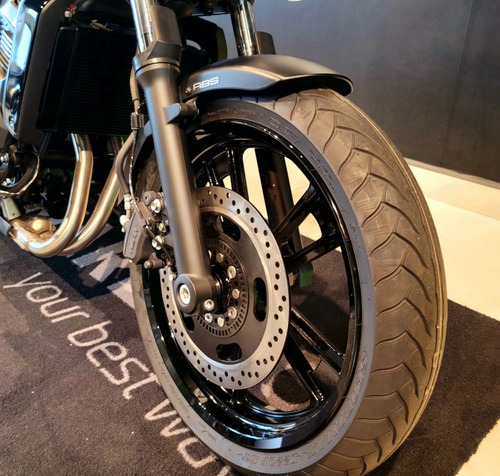 #009 - Kawasaki Vulcan S Abs - 2025 - Royal Enfield
