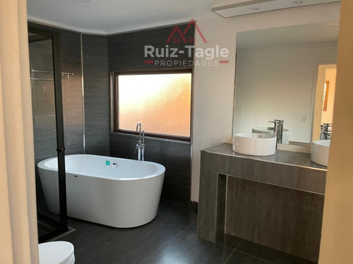 Imagen 8 de 26 de Venta De Maravillosa Casa En Mantagua.