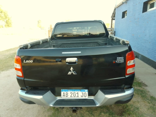 Mitsubishi L200 2.4 Di-d High Power 181cv Cuero