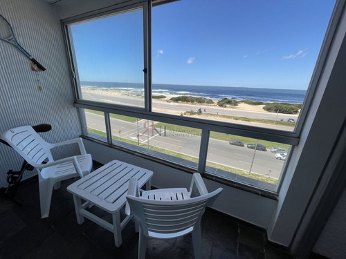 Imagen 2 de 28 de Apartamento En Primera Fila Con Excelente Vista