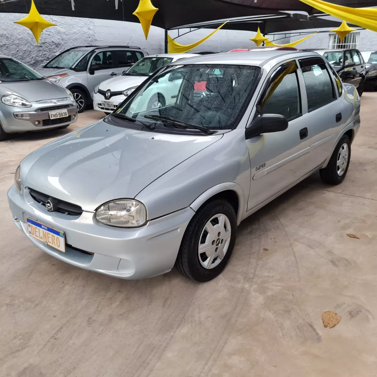 Chevrolet Corsa Classic 1.0 Life Flex Power 4p