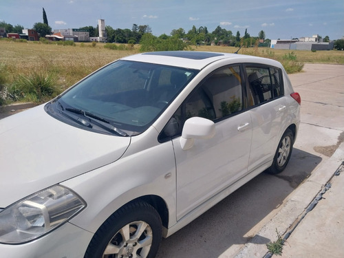 Nissan Tiida 1.8 Acenta