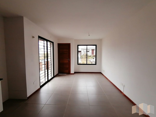 Imagen 3 de 20 de Preciosa Casa En Valle Di Saronno