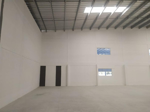 Imagen 4 de 13 de Bodega En Venta A 15 Minutos De Periférico - Mérida