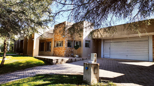 Venta Casa Falda Del Carmen 3 Dorm Finca 16000 M2 