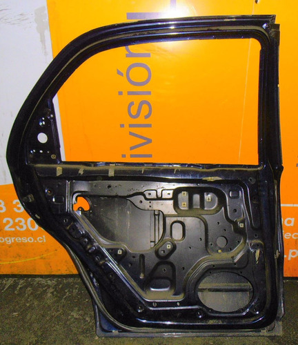 Puerta Trasera Izquierda Kia Clarus Año 1998
