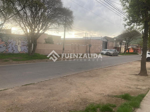 Venta De Local Comercial De 720m Cuadrados En Quinta Normal
