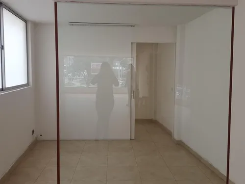 Oficina En Arriendo/venta En Chapinero Central. Cod A1002192