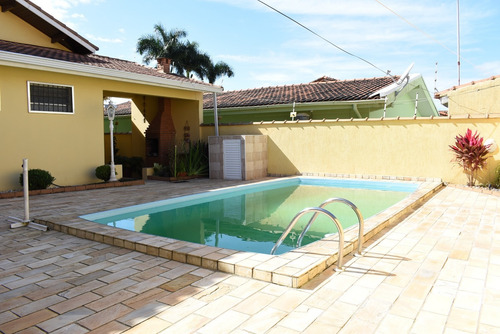 Imagem 13 de 14 de Casa Mobiliada E Com Piscina A Venda Na Praia De Peruíbe