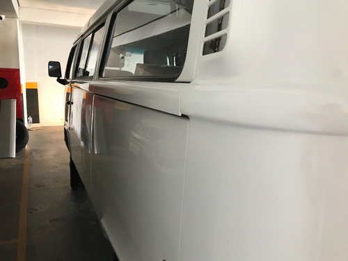 Volkswagen Kombi Lotacao 1.4 Mi Total Flex 8v