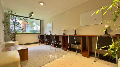 Departamento En Venta De 4 Dorm. En Vitacura