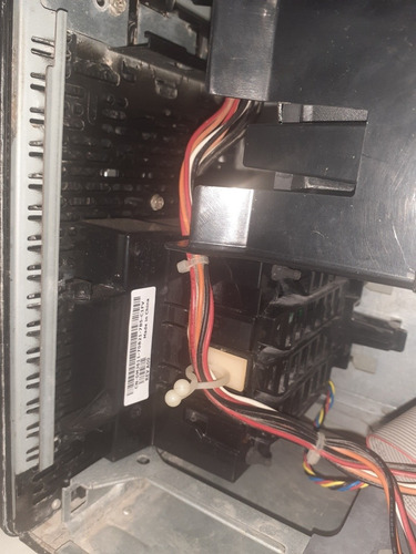 Desktop Servidor Dell Sc440 Funcionando (3 Memoria De 512mb)
