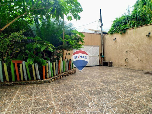 Imagem 21 de 23 de Casa Tríplex 4 Dormitórios 251m² No Bairro Padre Belizário - Ca0668