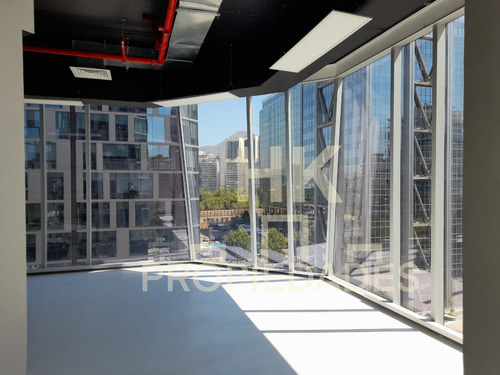 Oficina En Arriendo Las Condes, Cerro El Plomo / Video