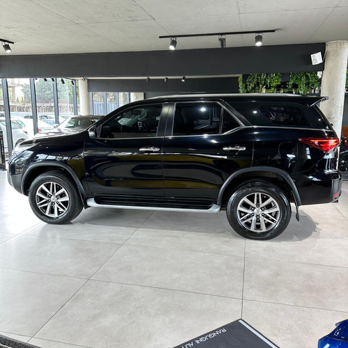 Toyota SW4 2.8 Srx 177cv 4x4 7as At