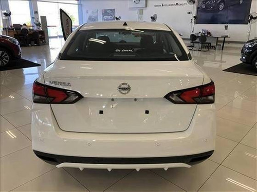Imagem 4 de 10 de Nissan Versa 1.6 16v Flex Sense Manual