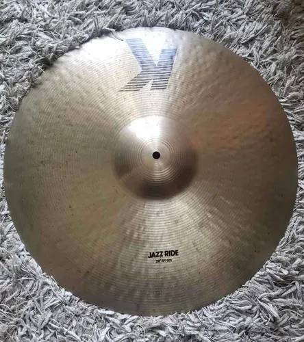 Ride condu o Zildjian K Jazz 20