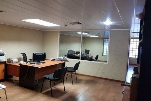 Imagen 6 de 7 de Amplios Y Seguros Galpones Industriales De 312 M2 Cada Uno Con 120 M2 De Oficinas Amobladas. En El Centro Empresarial Vidoño,via Alterna,barcelona,anzoategui.