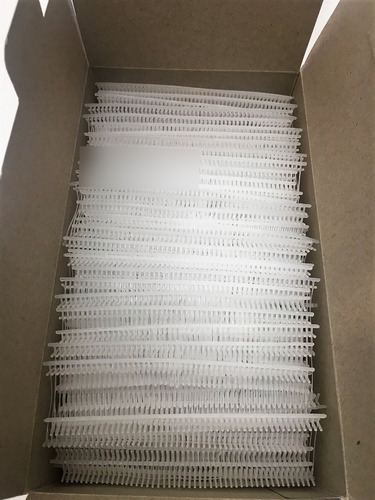 Imagen 4 de 6 de Kit Pistola Etiquetadora + 2 Cajas Plastiflechas 25mm
