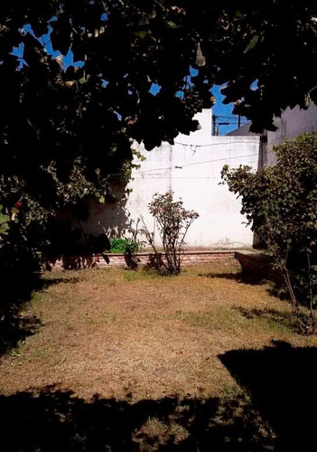 Imagen 17 de 18 de Venta De Amplia Casa Céntrica C/ Cochera En Cosquín