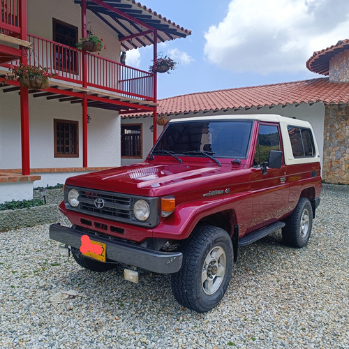 Toyota Land Cruiser 4.5 Machito