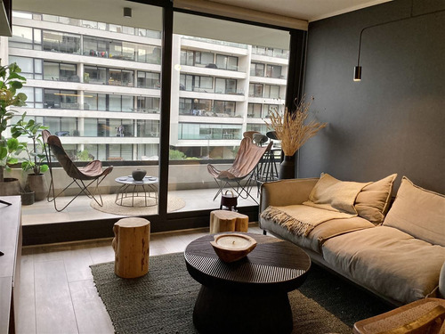 Lindo Departamento , Excelente Ubicación. Sólo 2 Años De Uso