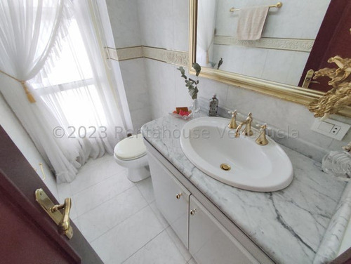 Ecl Rent A House Vende Lujosa Casa En El Castaño Mcy 25-13586
