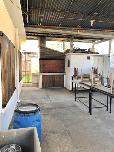 Imagen 6 de 18 de Al1230 Venta 2 Casas 3 Dorm Jardin Fondo Cerrito