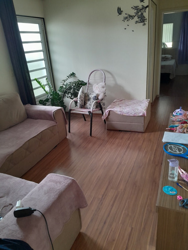 Casa 4 Cômodos Com Edicula Com 2 Cômodos Ótima Localização