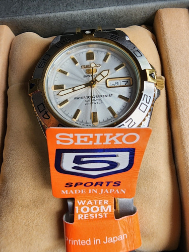Reloj Seiko 5 Sports Automático