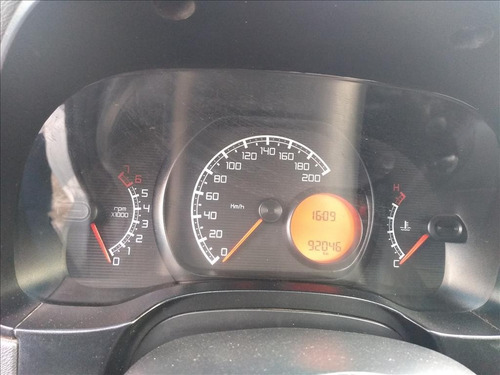 Imagem 8 de 15 de Strada 1.4 Mpi Hard Working Cs 8v Flex 2p Manual