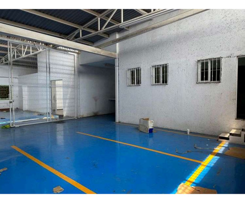 Bodega En Venta En Colonia Urdiales En Monterrey