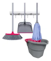 Comprar Kit Completo Para Un Hogar Impecable y Organizado: Escoba Magnetic-A, Mop Microfibra, Cubeta Con Exprimidor, Recogedor Con Peine Quita Pelusa, Colgador De Escobas - Reynera