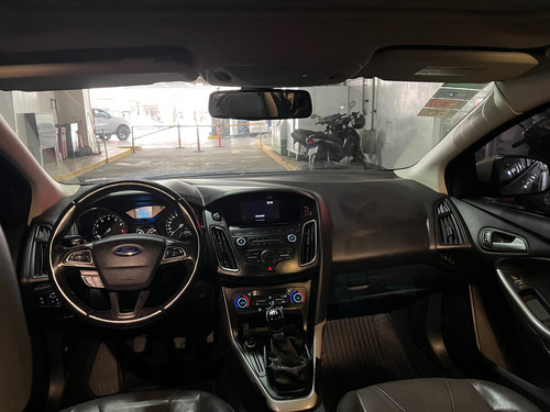Ford Focus III 2.0 Se Plus Mt