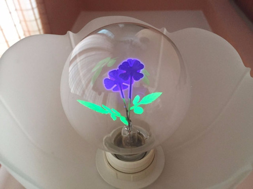 Lampada Orquídea Neon 130v 5w E27